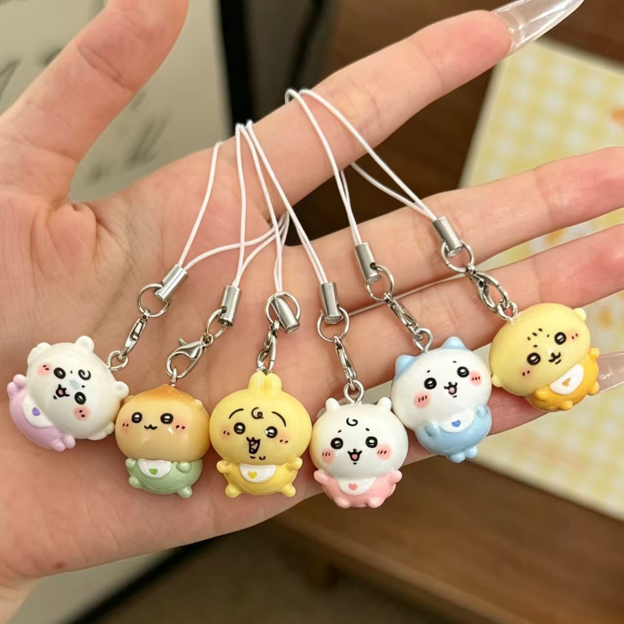 Jewelry Making Resin - かわいい小さな樹脂製ペンダント、キュートなベビー服のうさぎハチワレの携帯ストラップ、ミニキーホルダー、小さなバッグチャーム、女の子、学生へのギフト